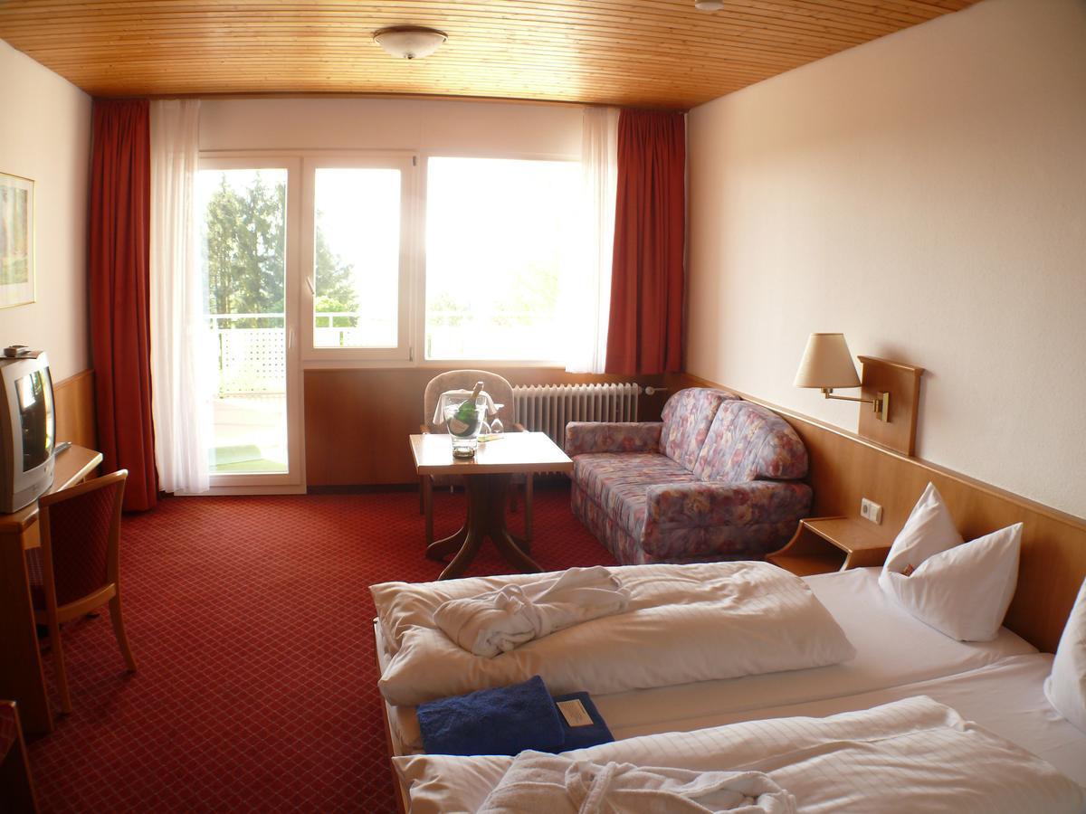 Resorthotel Park-Hill Loßburg Buitenkant foto